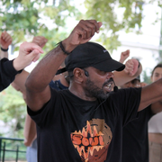 Bring Your Soul at the Kiosque