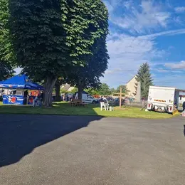Brocante et soirée Méchoui