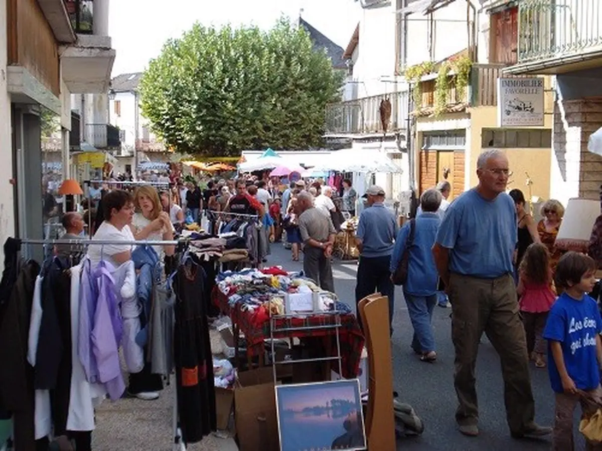 Brocante et vide-greniers à Gramat