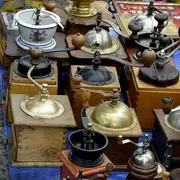 Brocante mensuelle (Halle Brassens)