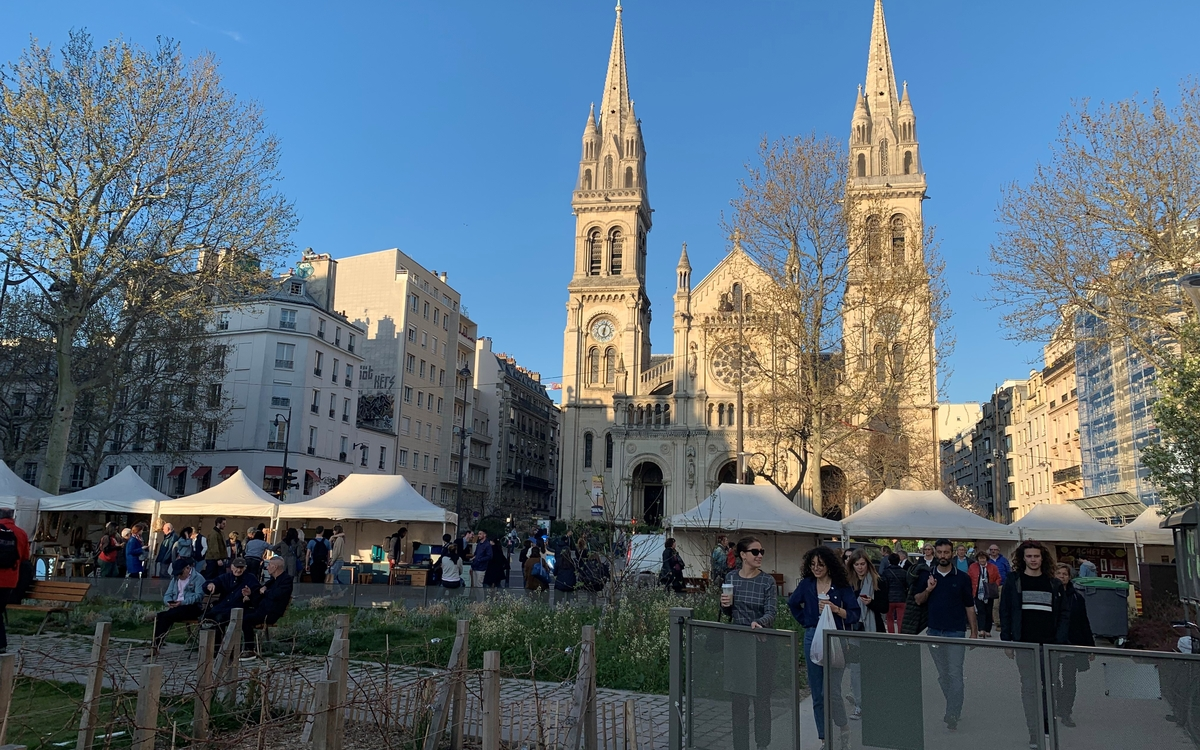 Brocante professionnel Boulevard Voltaire 11e - Métro St Ambroise