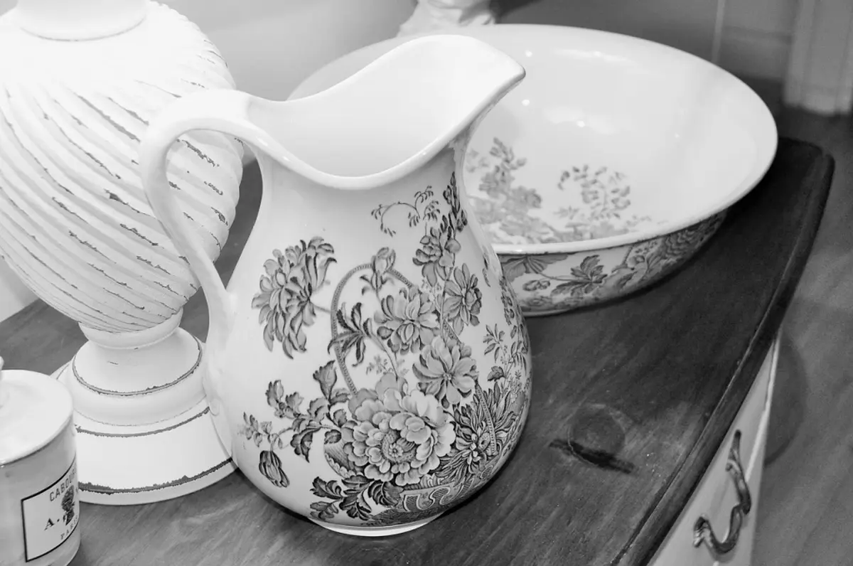 Brocante professionnelle de Mortemart