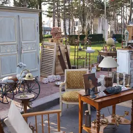 Brocantes et marchés aux puces dans le Haut-Rhin : où chiner ce week-end du 22 et 23 août ?