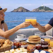 Brunch en Catamaran aux Îles Sanguinaires à Ajaccio