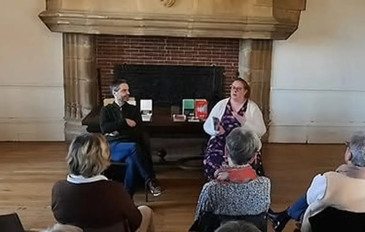 Café lecture avec la librairie Page et Plume