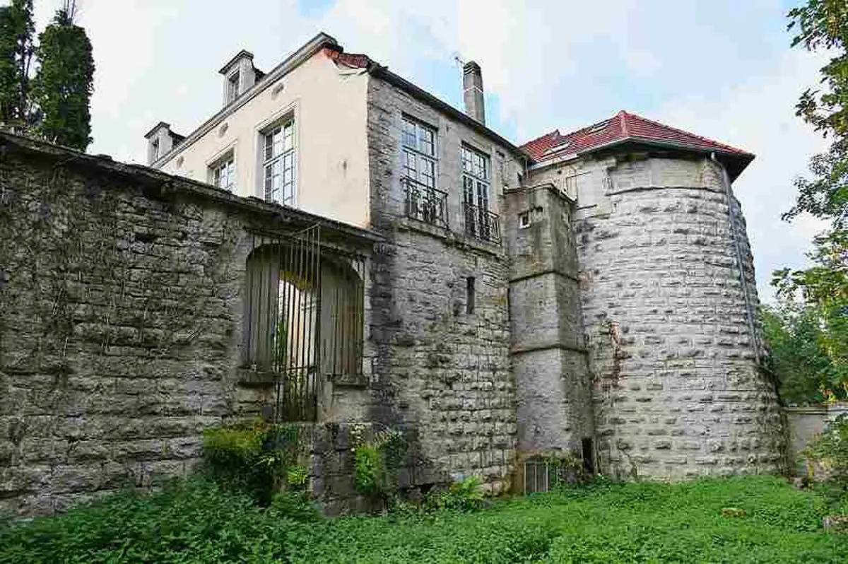 Café patrimoine : Chaumont ville fortifiée, les archives à coeur ouvert