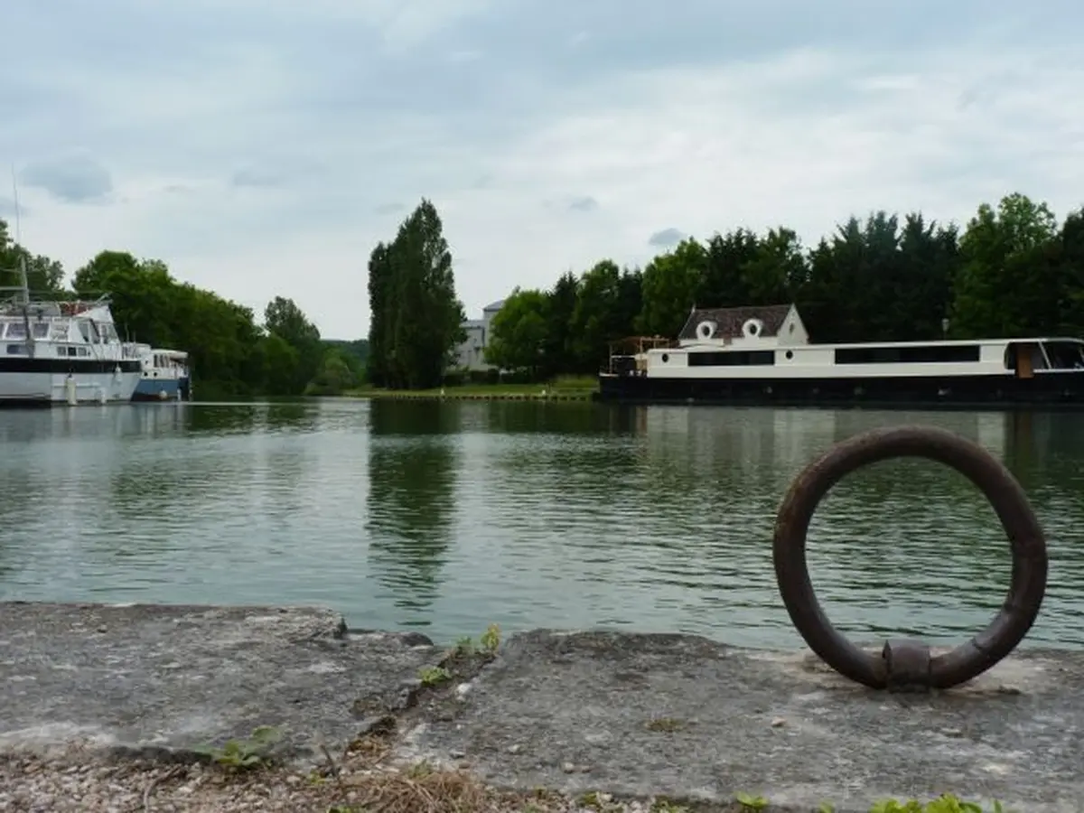 Canal de Bourgogne - Plombières-lès-Dijon