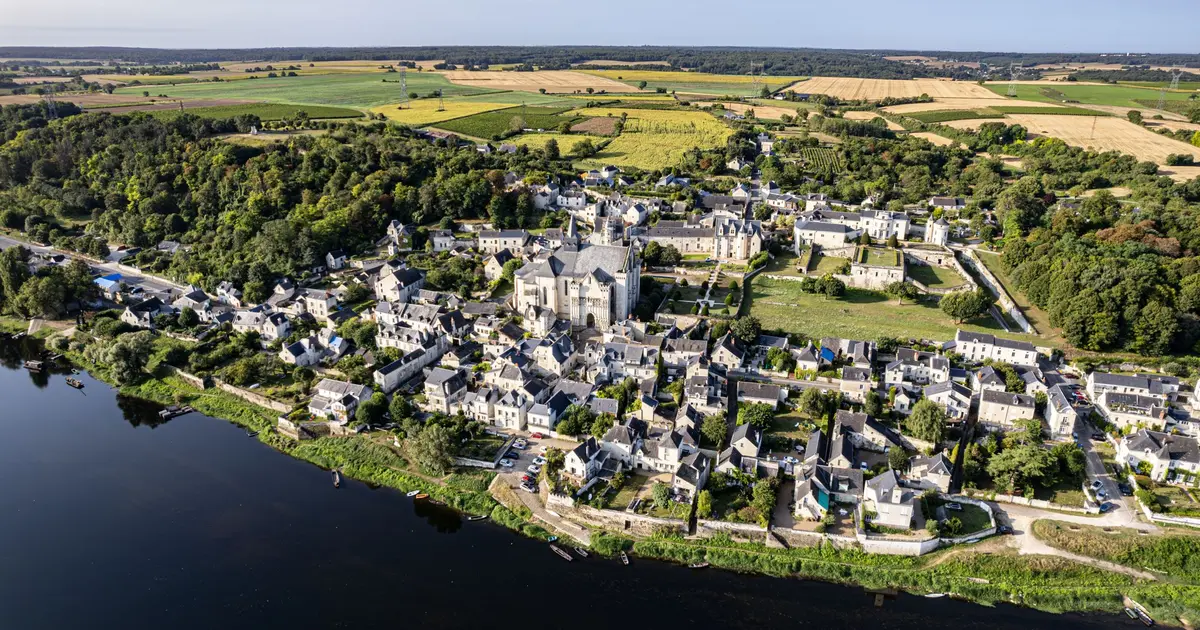 Candes-Saint-Martin, le village de carte postale au confluent de la Loire et de la Vienne