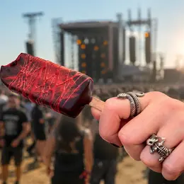 Canicule, statue géante d’Ozzy Osbourne et glace Hellfest x Picard : l’édition 2026 démarre très fort