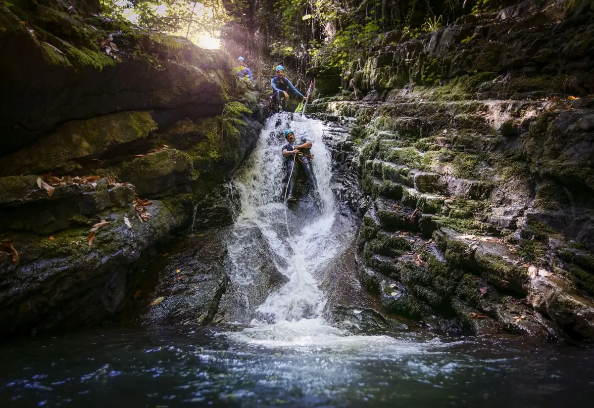 Canyon famille avec Mendi Gaiak