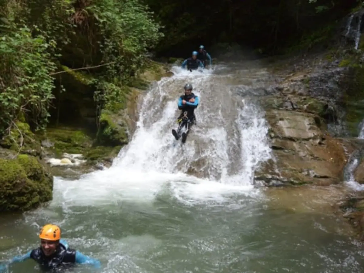 Canyoning à Saint-Gervais dans le canyon des Écouges (38)