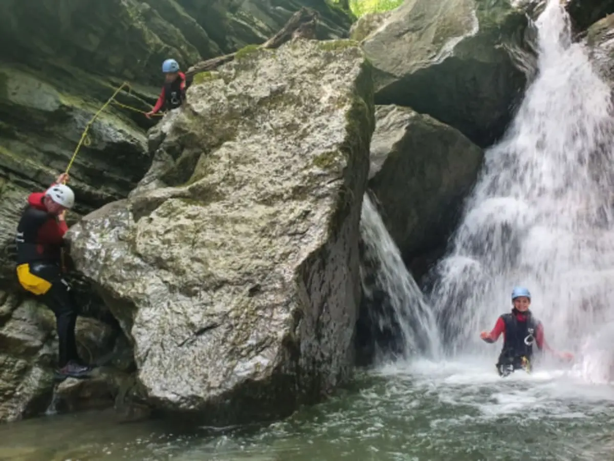 Canyoning au Canyon des Rots de Balme (73)