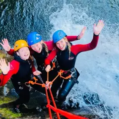 Canyoning au canyon du Haut-Roujanel en Ardèche (07)