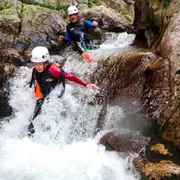 Canyoning dans le canyon de La Borne en Ardèche (07)