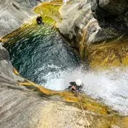 Canyoning dans les Gorges de Bras Rouge à Cilaos (97)
