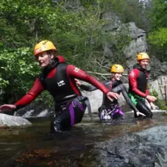 Canyoning tyrolienne splach  à Borne (07)
