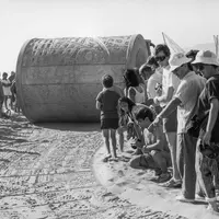 Santa Monica Art Tool - Walk on LA &copy; Public Art Archive litho