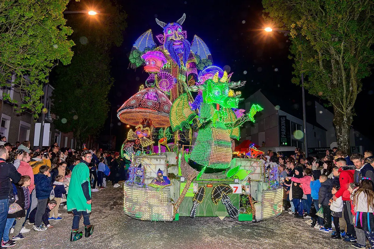 La parade de nuit du carnaval de Cholet