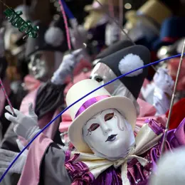 Carnaval De Limoux 2027 - Sortie De Toutes Les Bandes