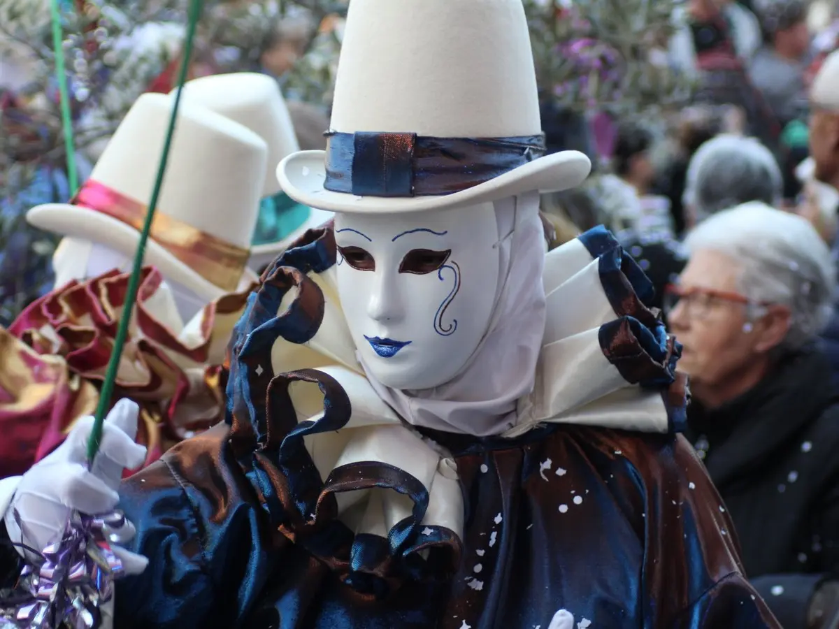 Carnaval De Limoux 2027 - Sortie Du Mardi Gras - Les Anciens