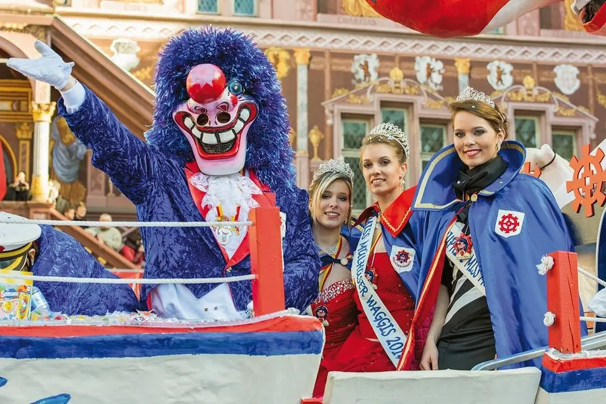 Le char royal du Carnaval de Mulhouse