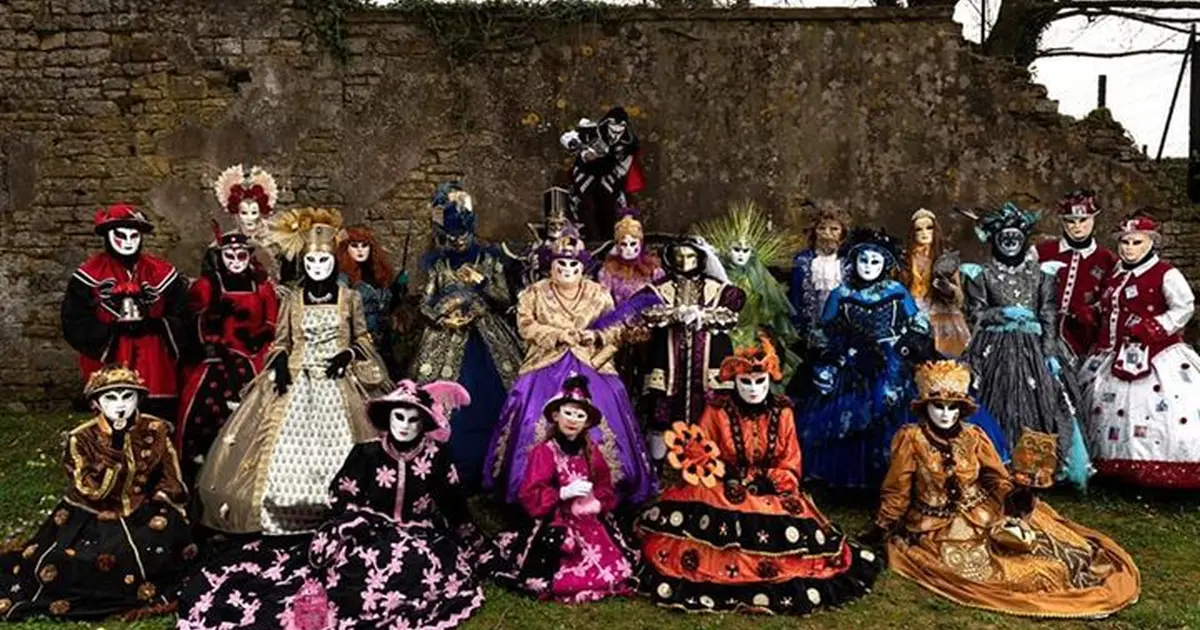 Les costumées de La LongoVénitienne, le carnaval vénitien de Longwy