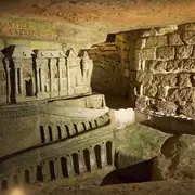 Catacombes de Paris : visite guidée semi-privée en anglais