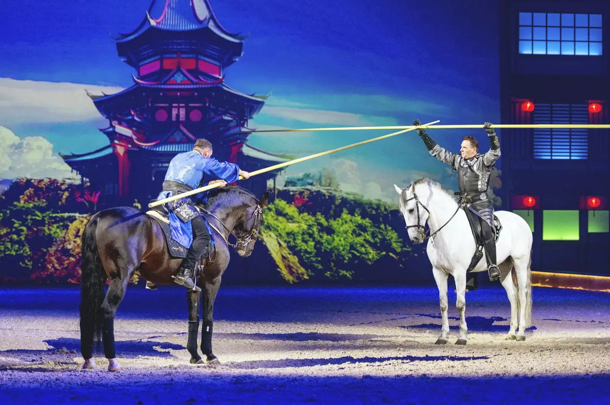 Alejandro Barrionuevo et Nicki Pfeifer avec Garrocha