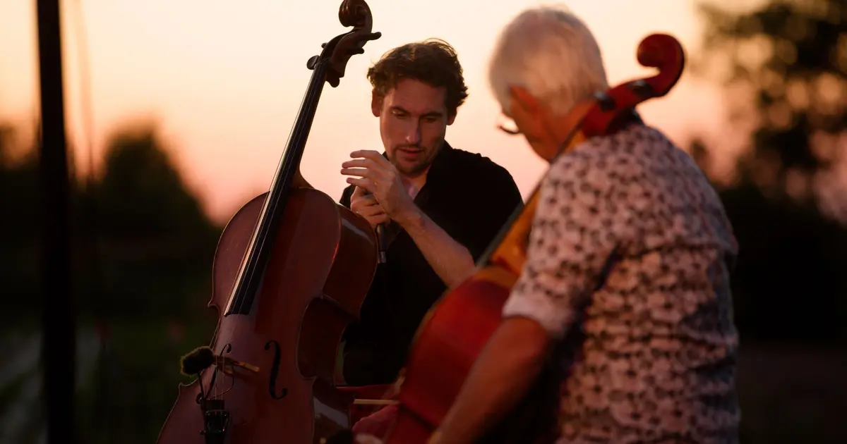 Concert jazz, folk & improvisation – Eric Longsworth et Stann Duguet : Cellos