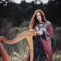 Cécile Corbel, la harpiste bretonne, donnera un concert le jeudi 3 novembre à l'auditorium du Conservatoire DR