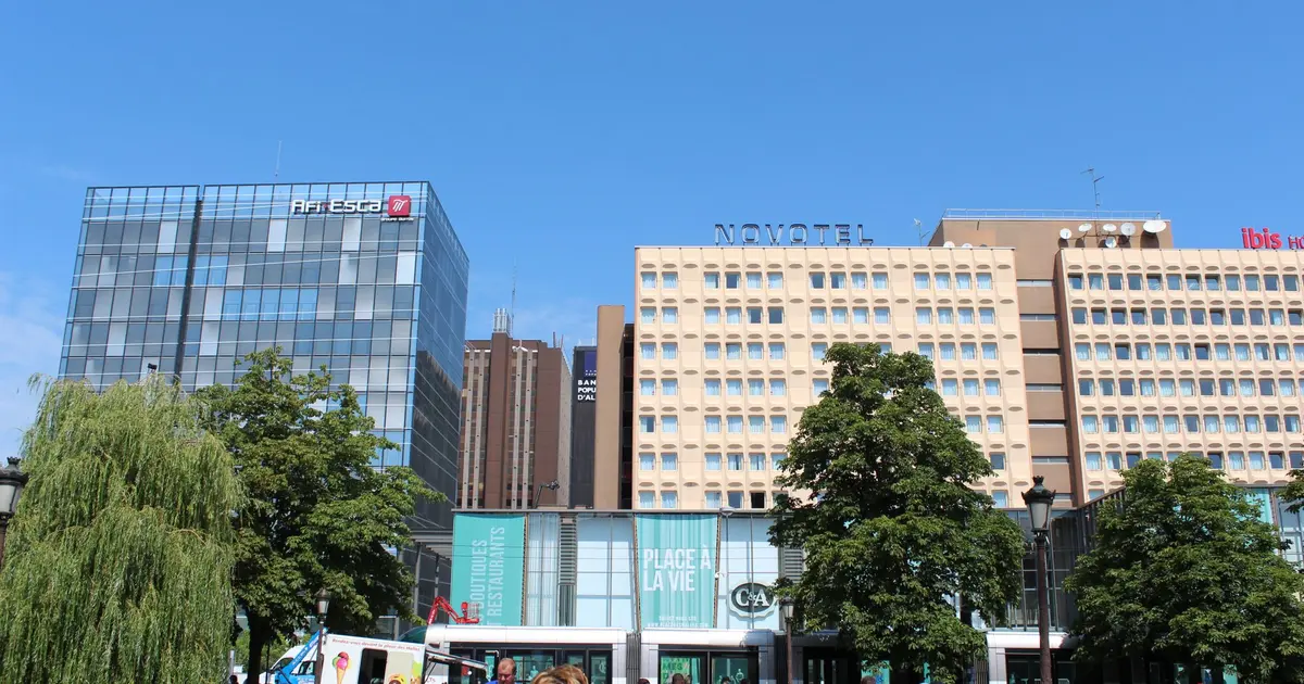 Le centre commercial des Halles, construit sur les ruines de l'ancienne Synagogue de Strasbourg.