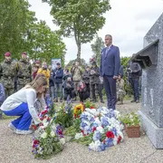 Cérémonie en l'honneur du 507th PIR