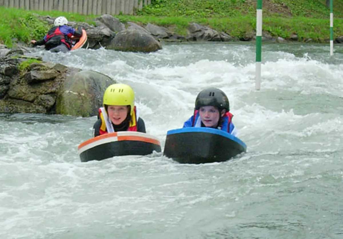 Descente de rivière au Parc des Eaux Vives de Huningue en Alsace