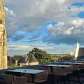 Cette ancienne clinique de Tours cache désormais un rooftop, six restaurants et une exposition gratuite