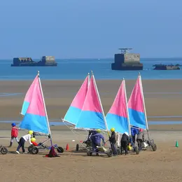 Championnat d'Europe de char à voile à Asnelles