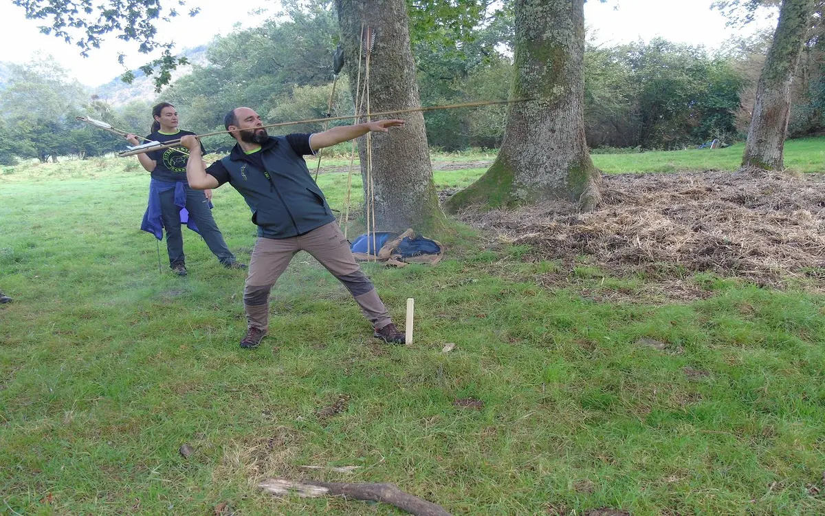 Championnat européen de tir à l'arme préhistorique - Guinguette du Val Eveillé