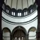 Le grand chandelier annulaire accroché au dôme est directement inspiré de celui de l'abbatiale de Wissembourg, disparu &copy; M. Tael