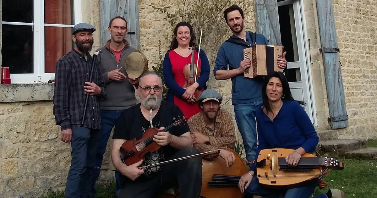 Chant sous les voûtes et bal trad