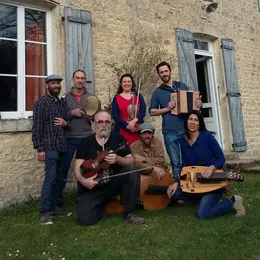 Chant sous les voûtes et bal trad