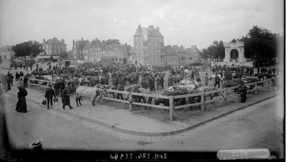 Chartres, douze arrêts sur mémoire – Bicentenaire de la photographie
