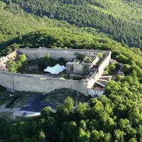 Vue aérienne du château du Hohlandsbourg &copy; Patrick Le Gall