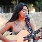 Chill Au Malpas : Indiana Carsin