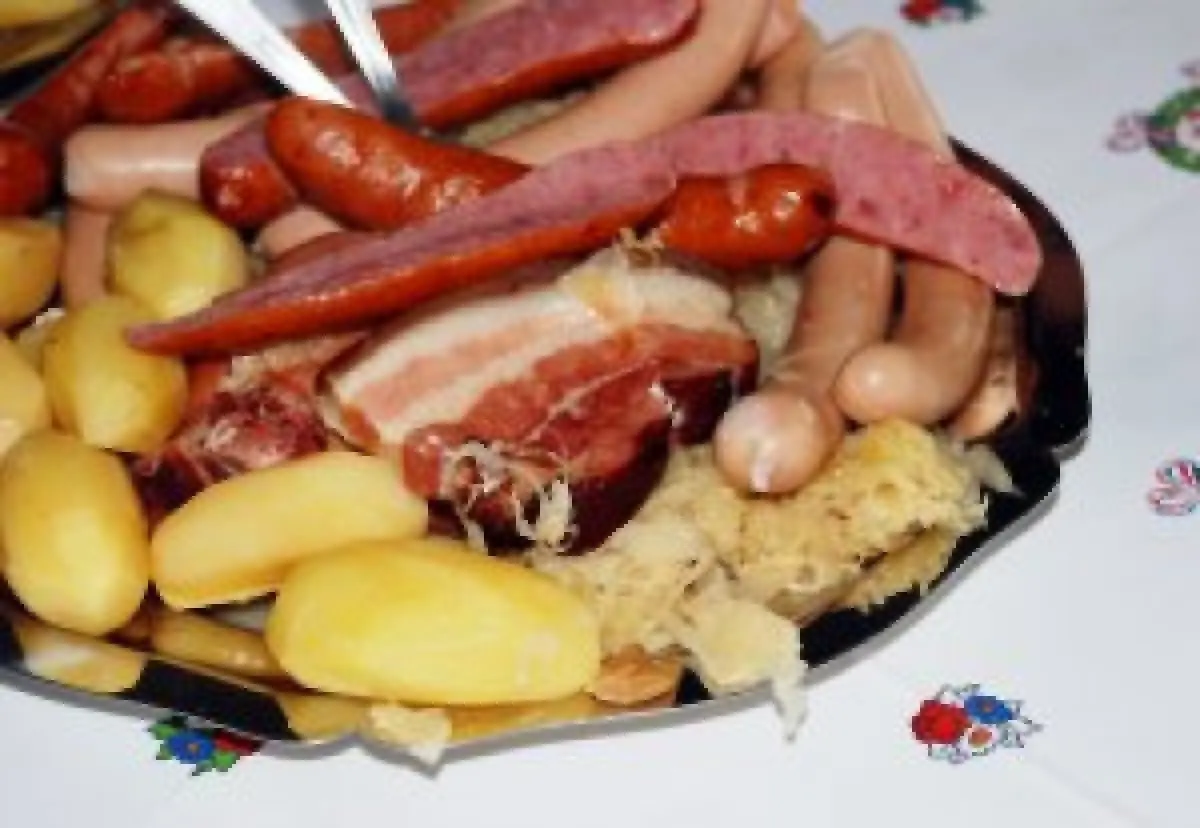 La choucroute, probablement le plat le plus célèbre d'Alsace !