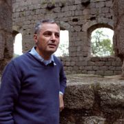 Rencontre avec Christophe Carmona, illustrateur passionné par les châteaux d\'Alsace