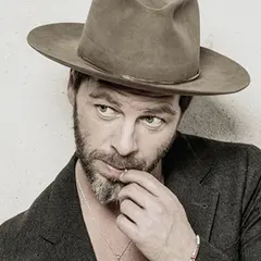 Christophe Mae