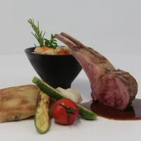 Un plat élégant et appétissant réalisé par le chef à domicile Christophe Richart &copy; Christophe Richart