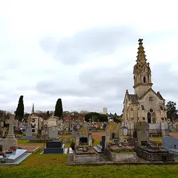 Cimetière de Loudun : lieu de mémoire et d'histoire