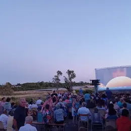 Cinéma en plein-air à Cour-sur-Loire