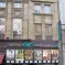 Avec sa large facade, le cinéma Saint-Ex' fait face à l'autre cinéma Star &copy; JDS