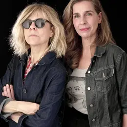 Clarika & Barbara Carlotti : En Cavale